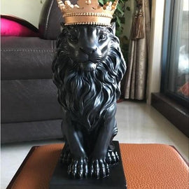Crown Lion Sculpture